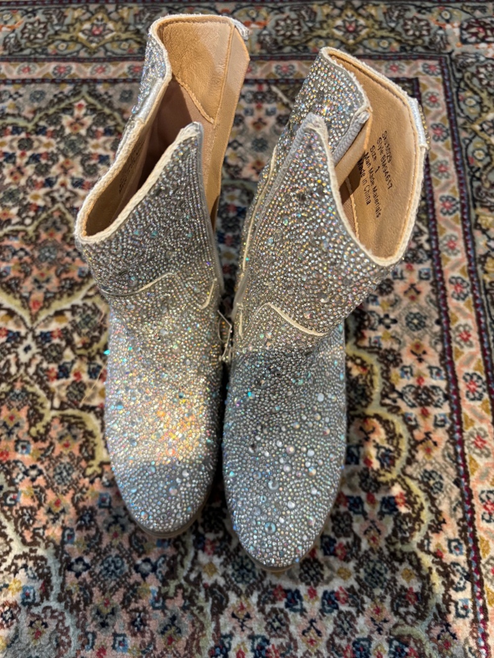 Cow boy boots size 1 girl